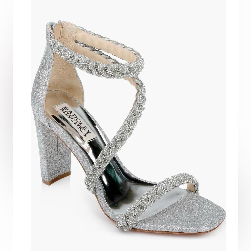Badgley Mischka Heel Sandals Silver Color Size 8.5 NWT